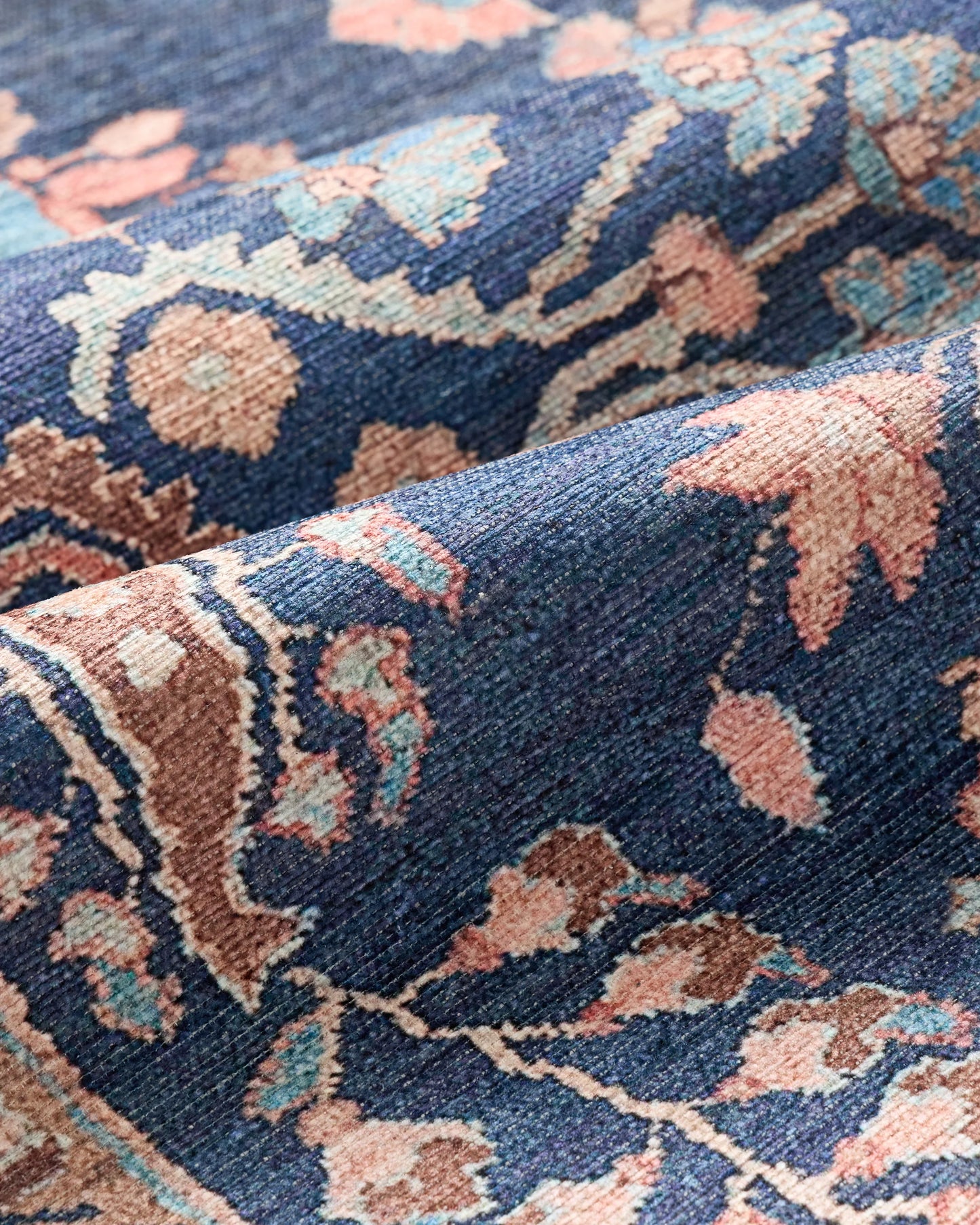 Rosalie Washable Rug - 3'9" x 5'6" / Navy