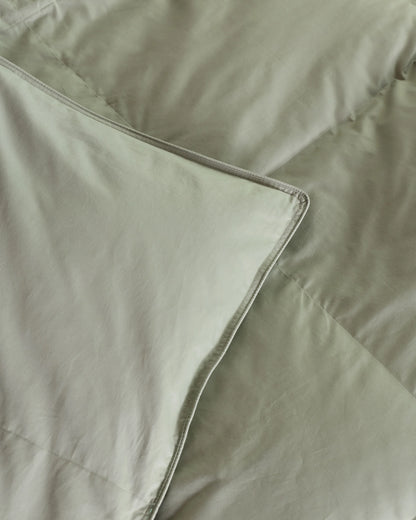 Premium Sateen Down Alternative Comforter - Twin / Sedona