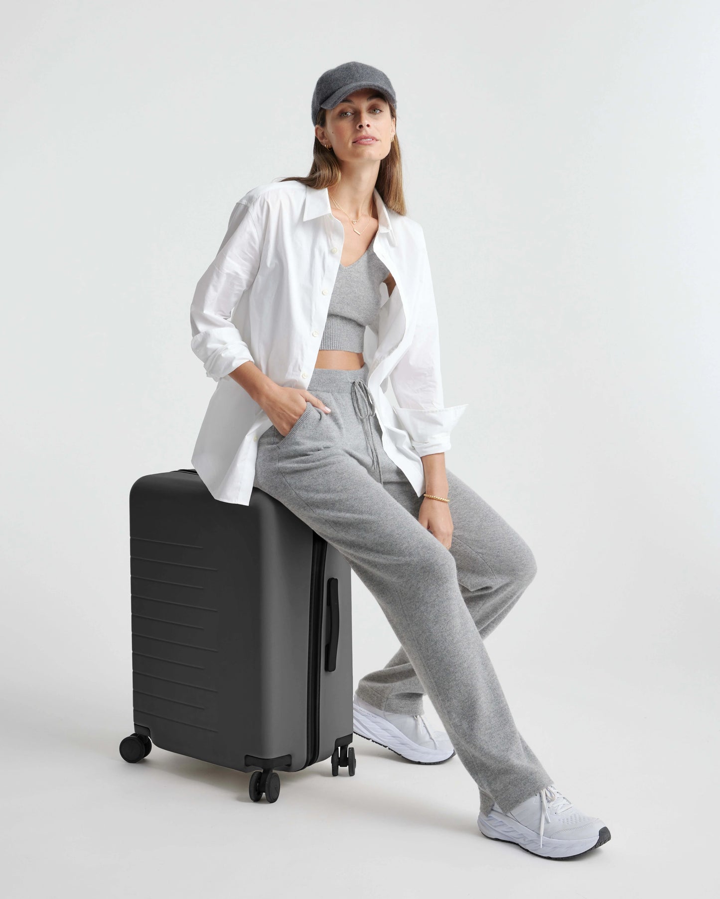 Medium Check-In Suitcase - One Size / Emerald Jungle