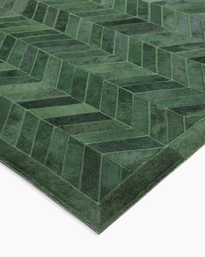 Jones Hide Rug - 5' x 8' / Green