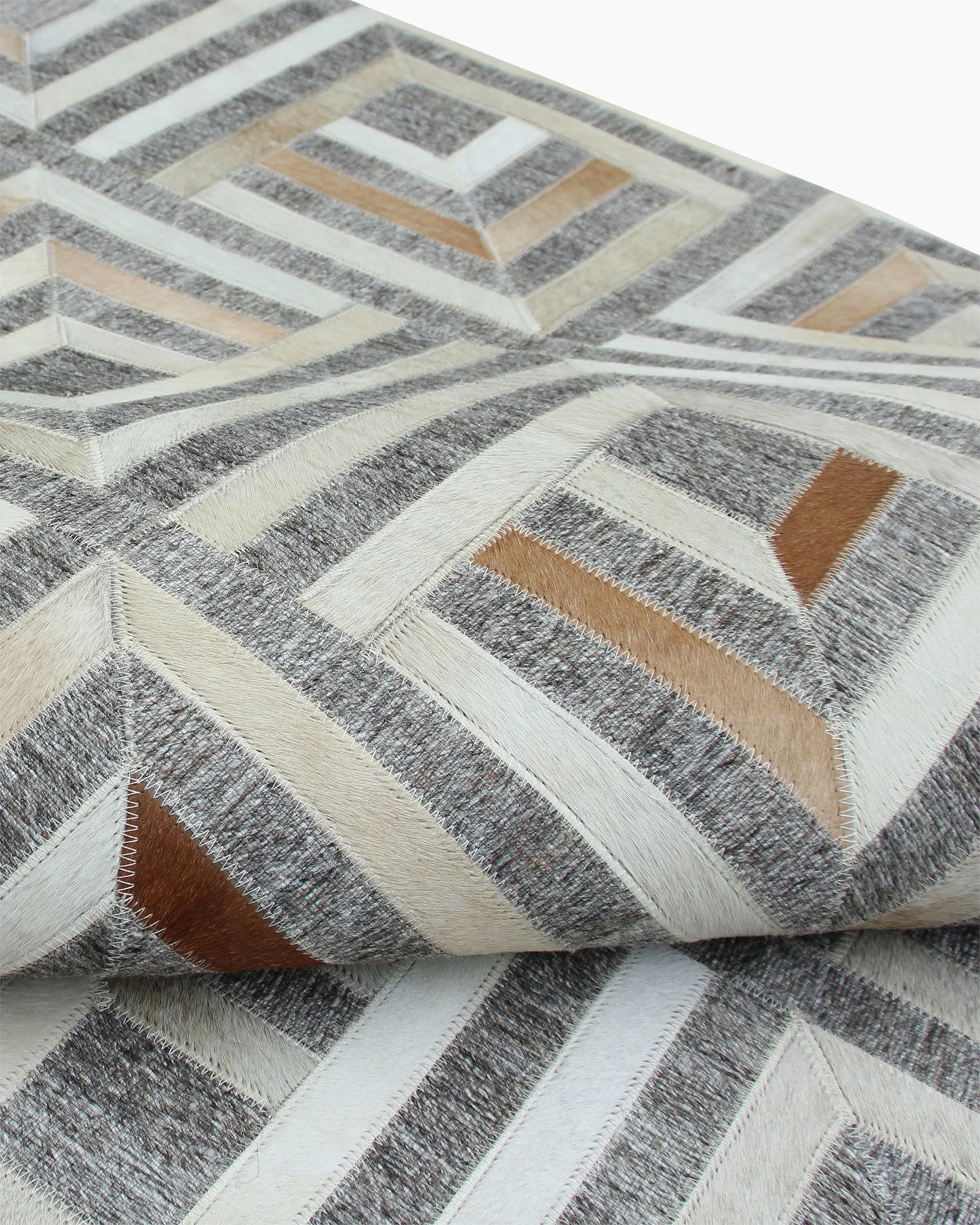 Geometric Hair on Hide Rug - 5' x 8' / Grey