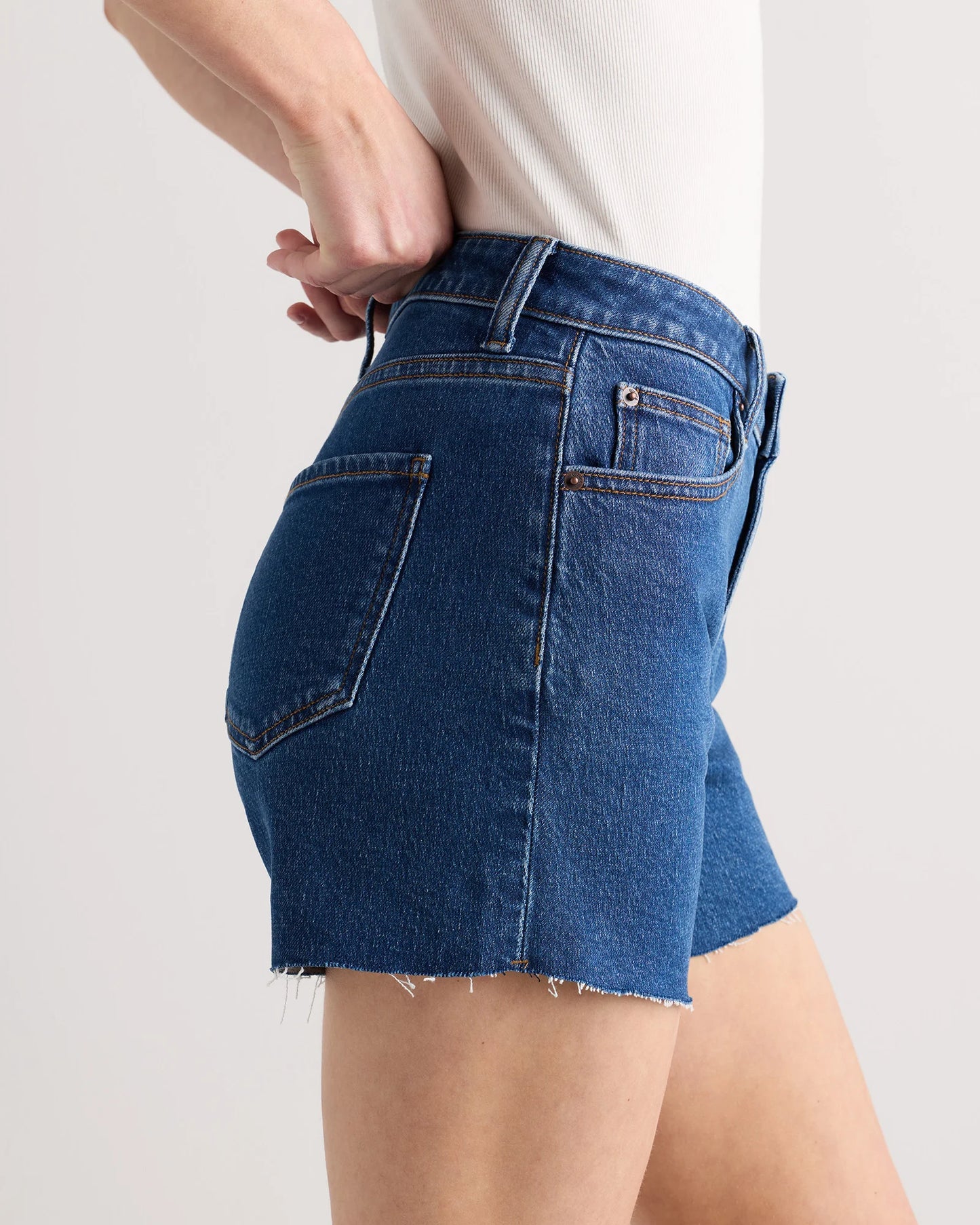 Bella Stretch Vintage Shorts - 24 / Obsidian Blue Fray