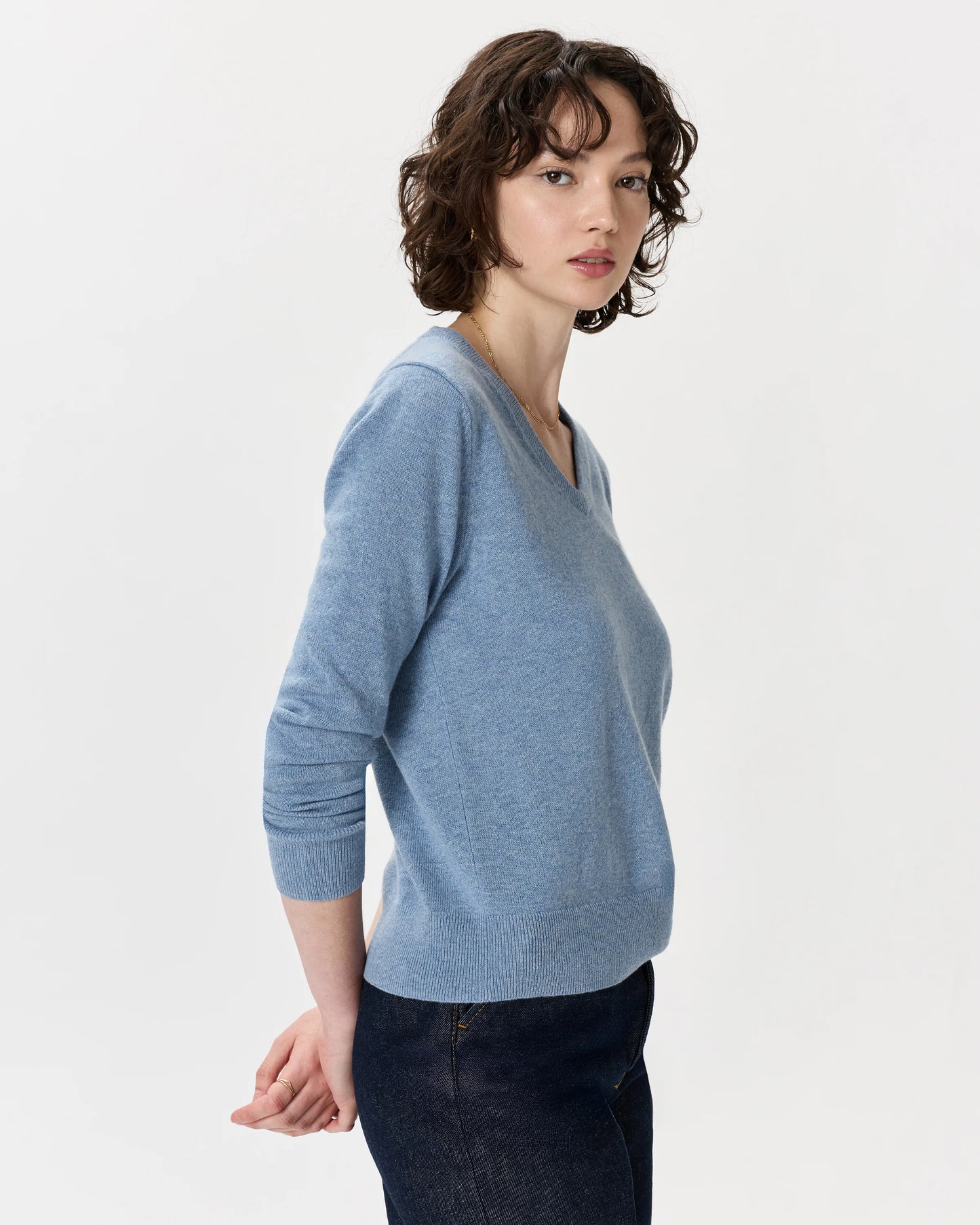 Mongolian Cashmere V-Neck Sweater - XS / Rich Burgundy