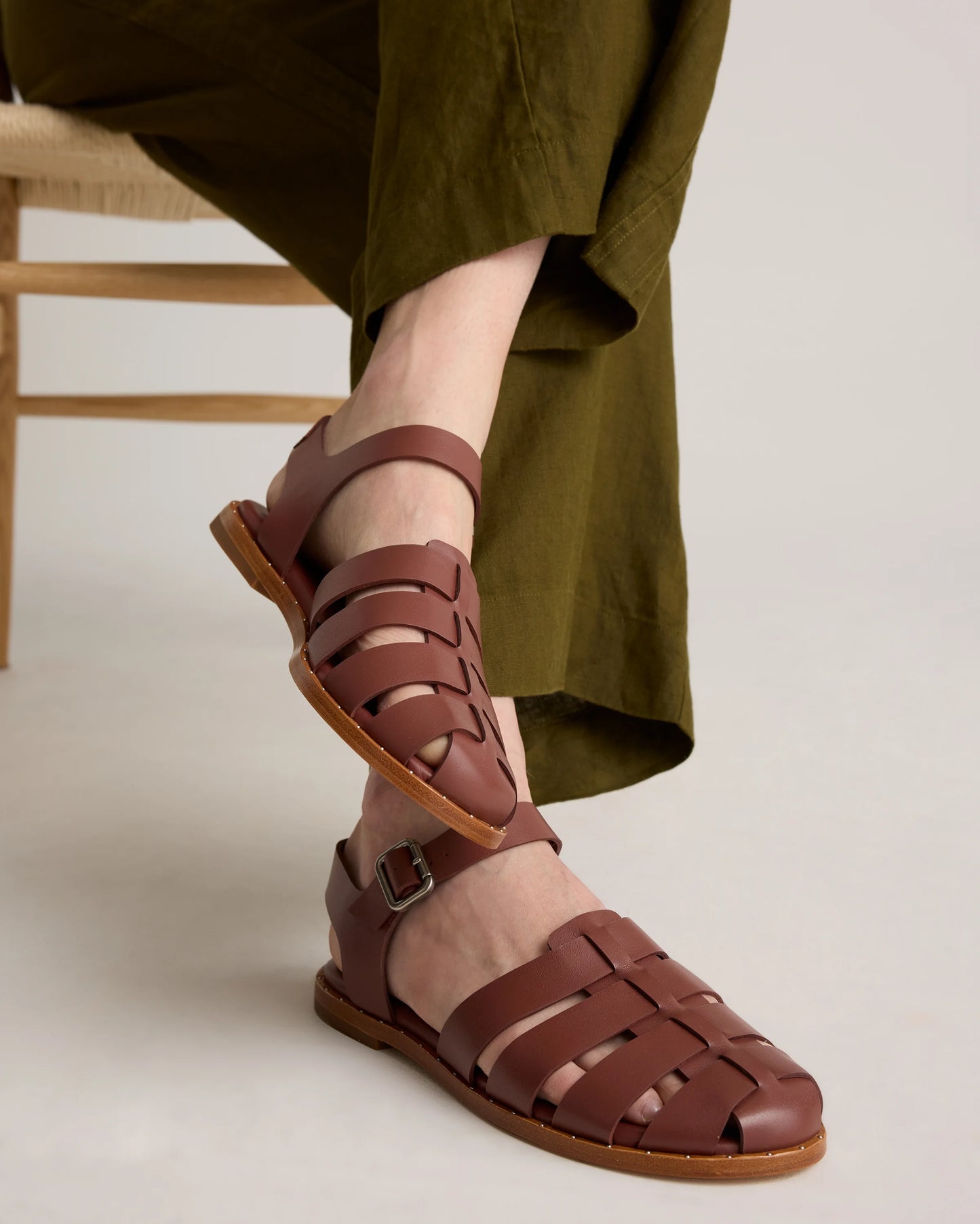 Italian Leather Fisherman Sandal - 5 / Black