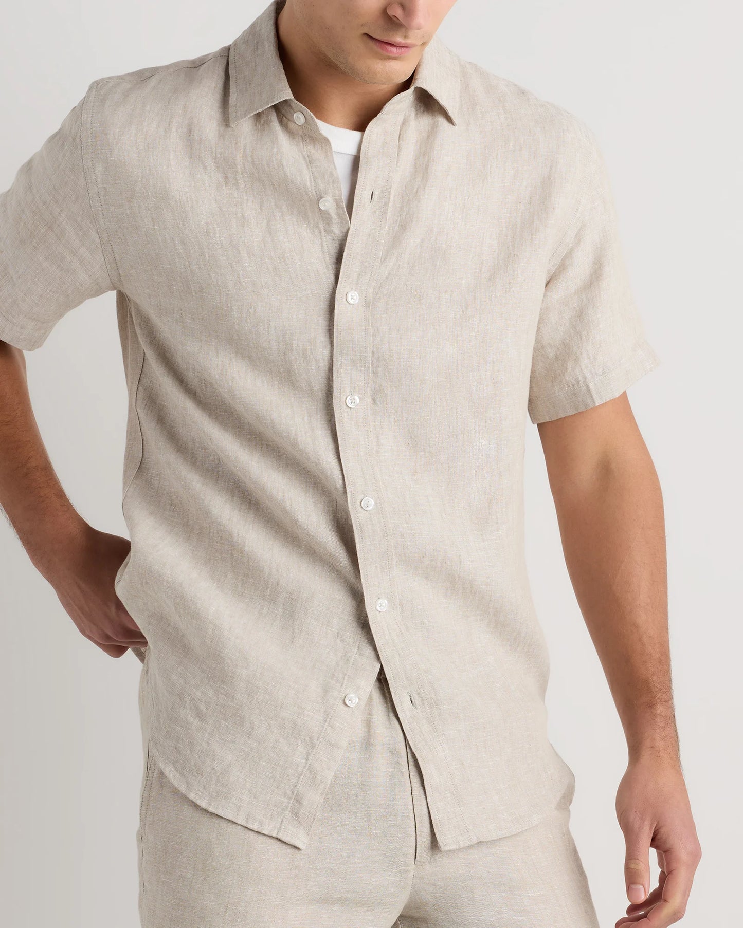 100% European Linen Relaxed Short Sleeve Shirt - XS / Taupe Brown Chambray