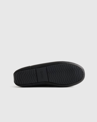 Italian Leather Handstitched Moccasin Slipper - 7 / Black