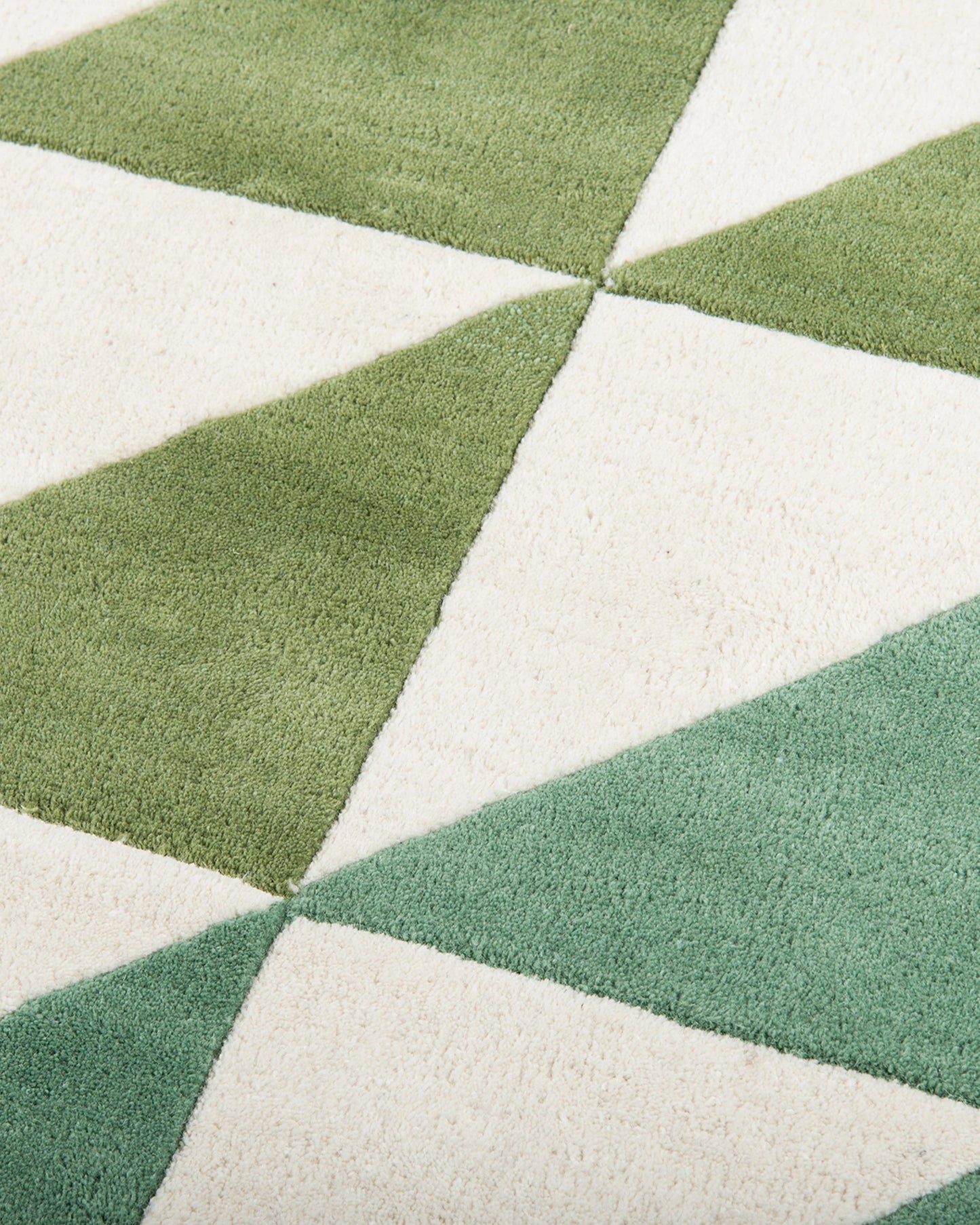 Tonal Triangles Hand-Tufted Wool Rug - 3'6" x 5'6" / Green