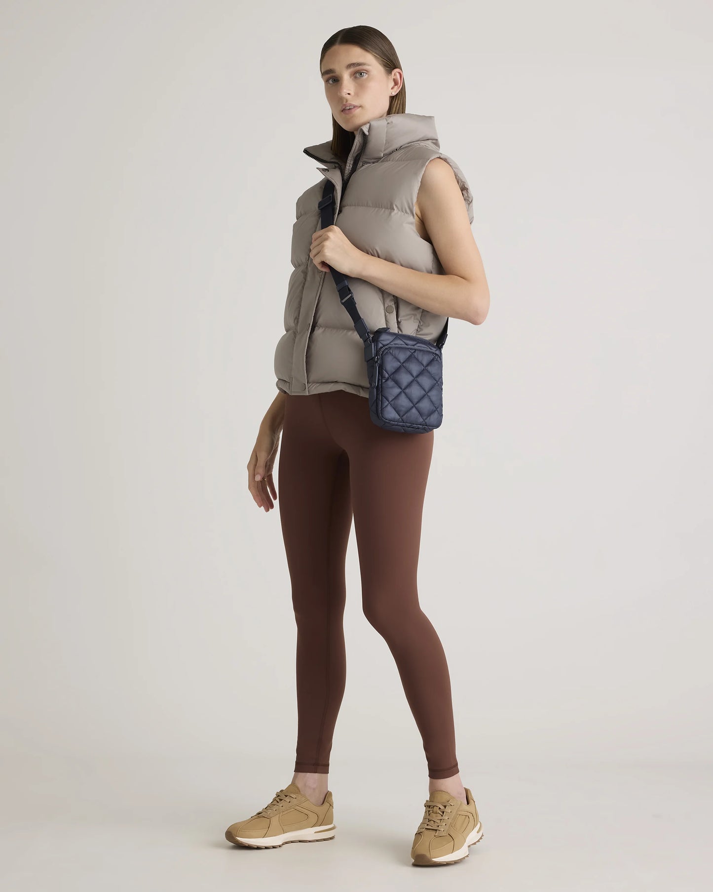 Transit Quilted Phone Crossbody - One Size / Navy