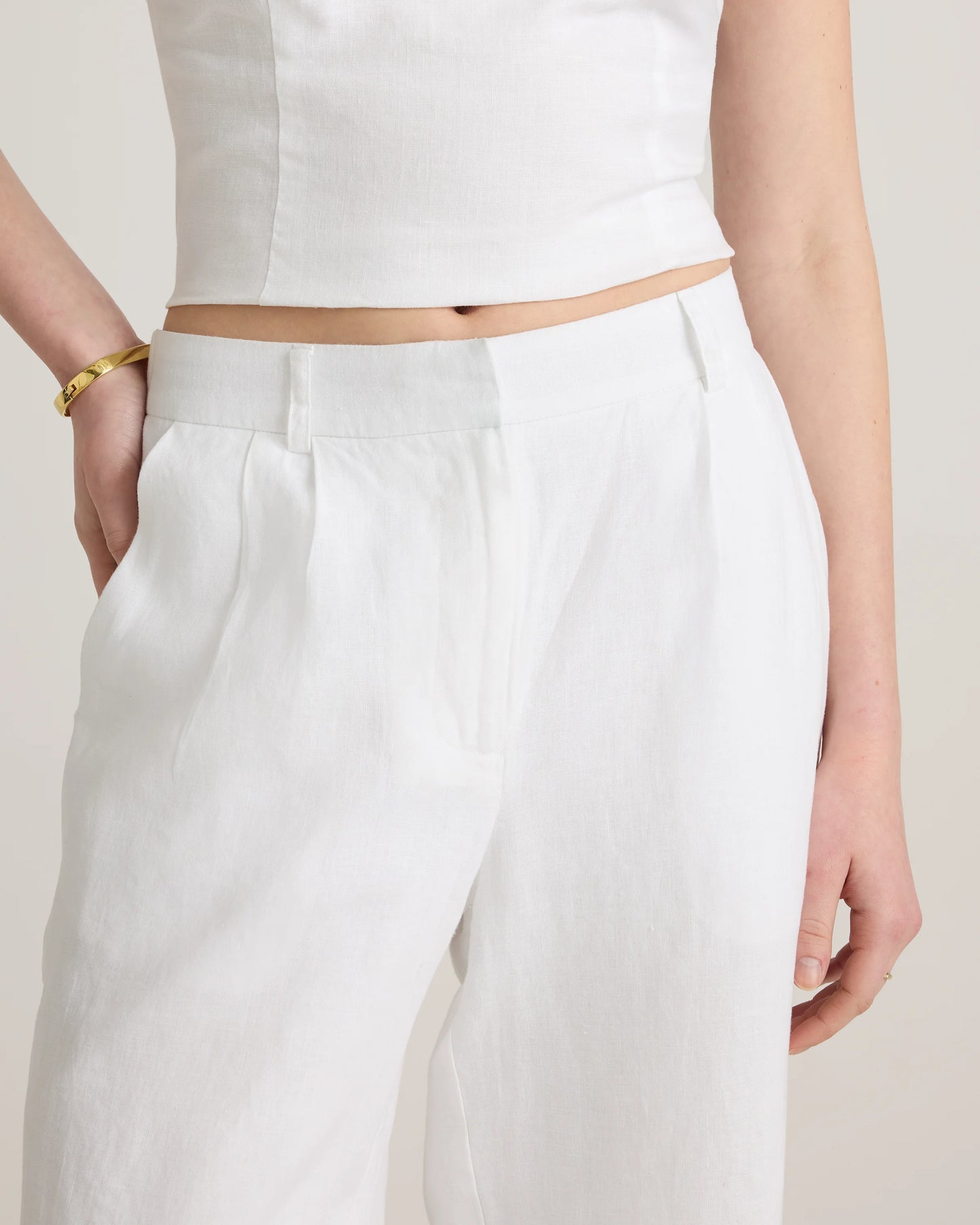 100% European Linen Pleated Trouser - 0 / Bayberry Olive