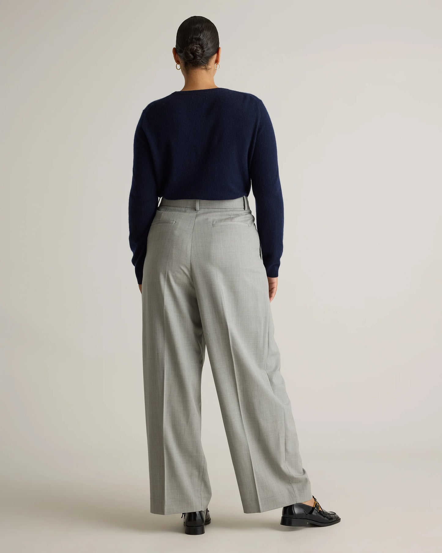 Mongolian Cashmere Crewneck Sweater - XS / Ivory