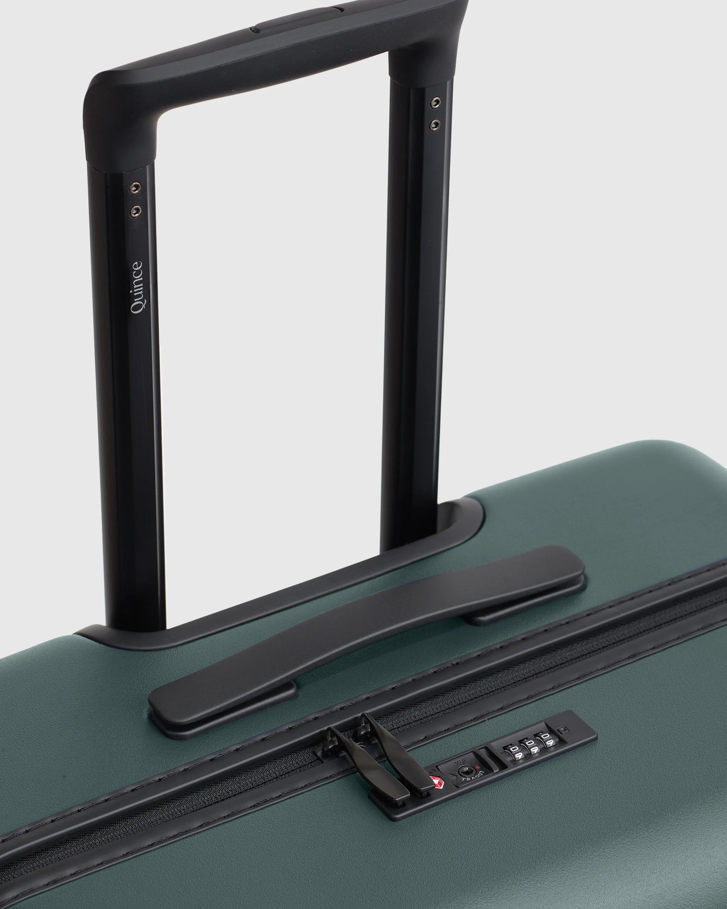 Carry-On & Medium Check-In Suitcase Set - One Size / Dark Green