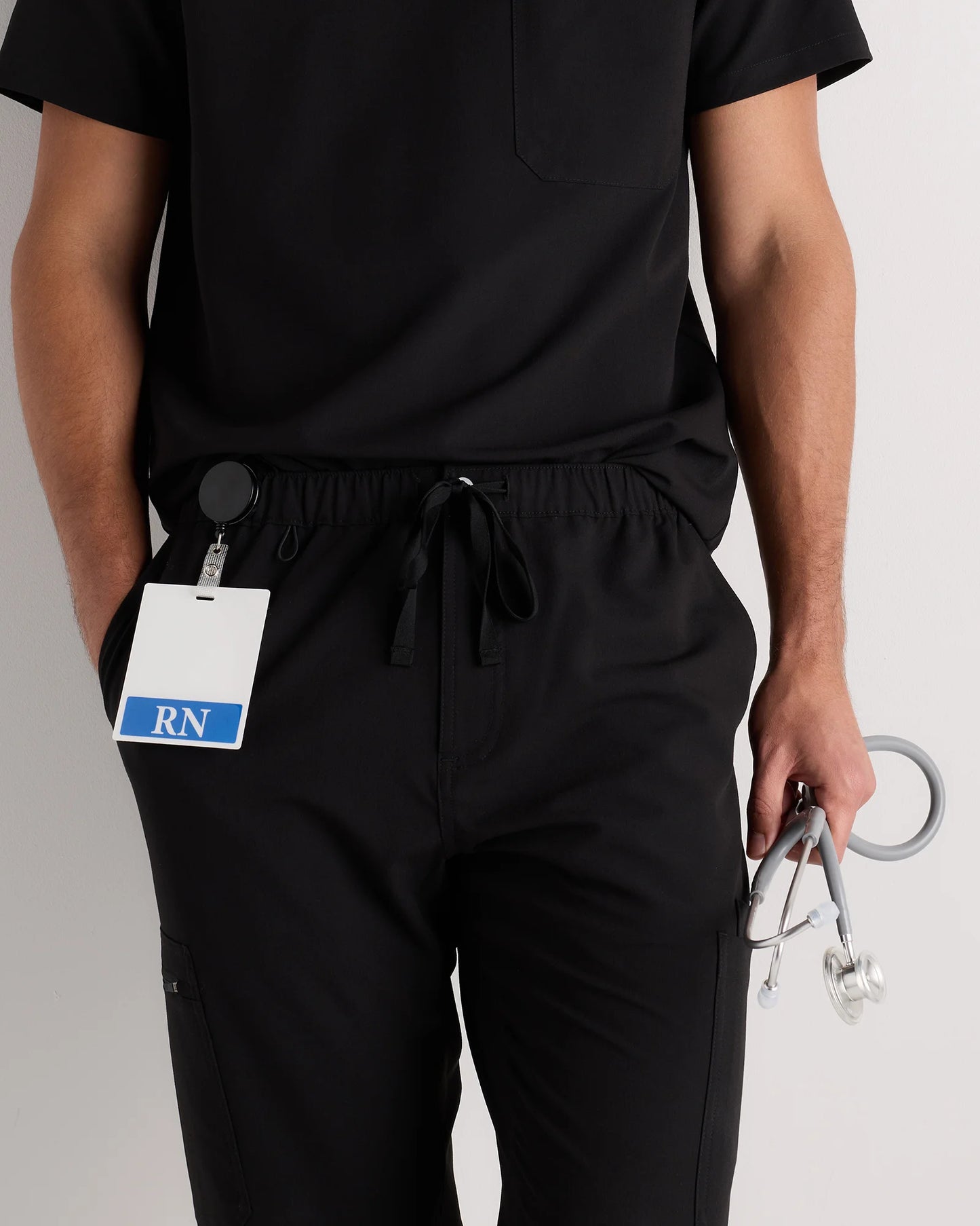 AeraFlex Scrub Cargo Pants - S / Bold Black