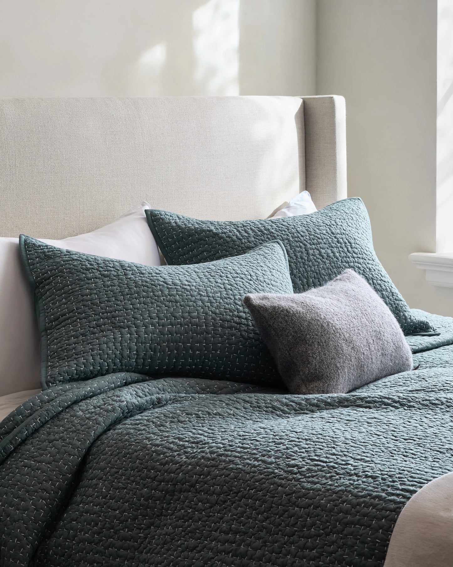 Organic Cotton Hand Stitched Quilt - Twin / Stone