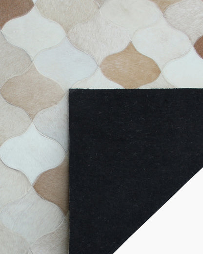 Trellis Hair on Hide Rug - 5' x 8' / Natural