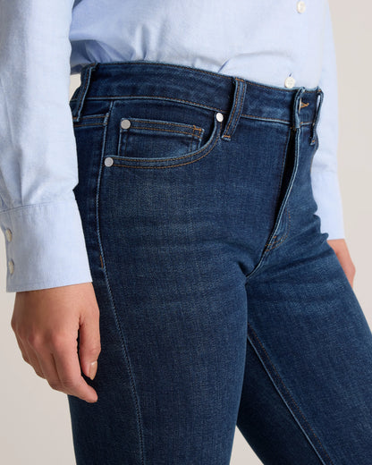 Luna Stretch Slim Straight Jeans - 24 / Black