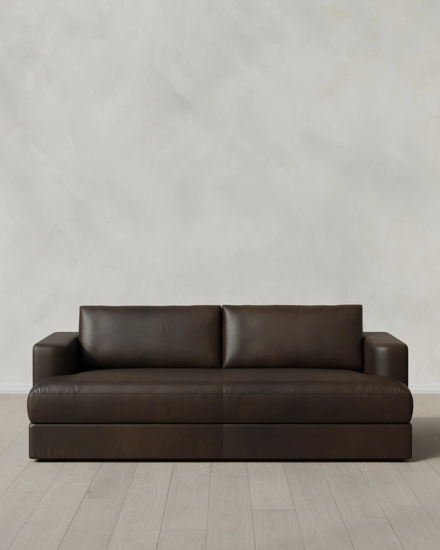 Sierra Curved Arm Sofa in Leather - 7ft / Auburn