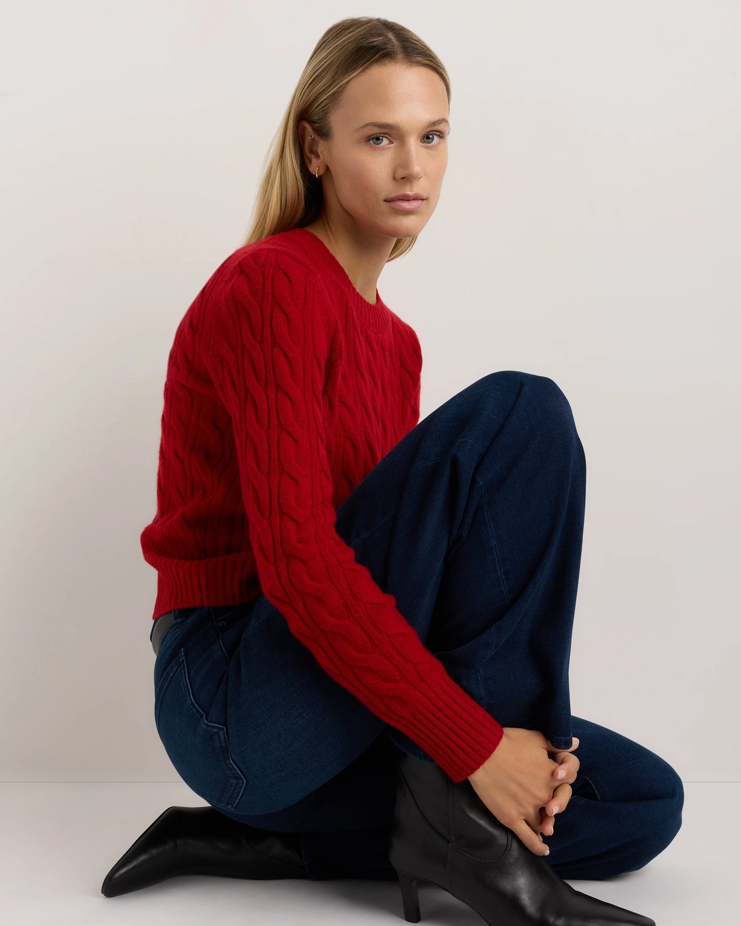 Mongolian Cashmere Shrunken Cable Crewneck Sweater - XS / Varsity Red