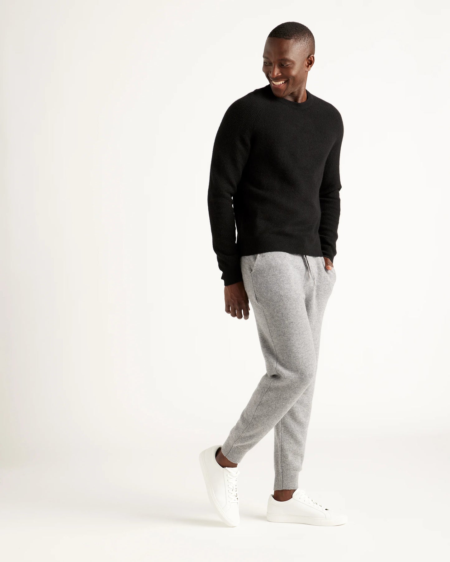 Mongolian Spring Cashmere Waffle Sweatshirt - S / Black