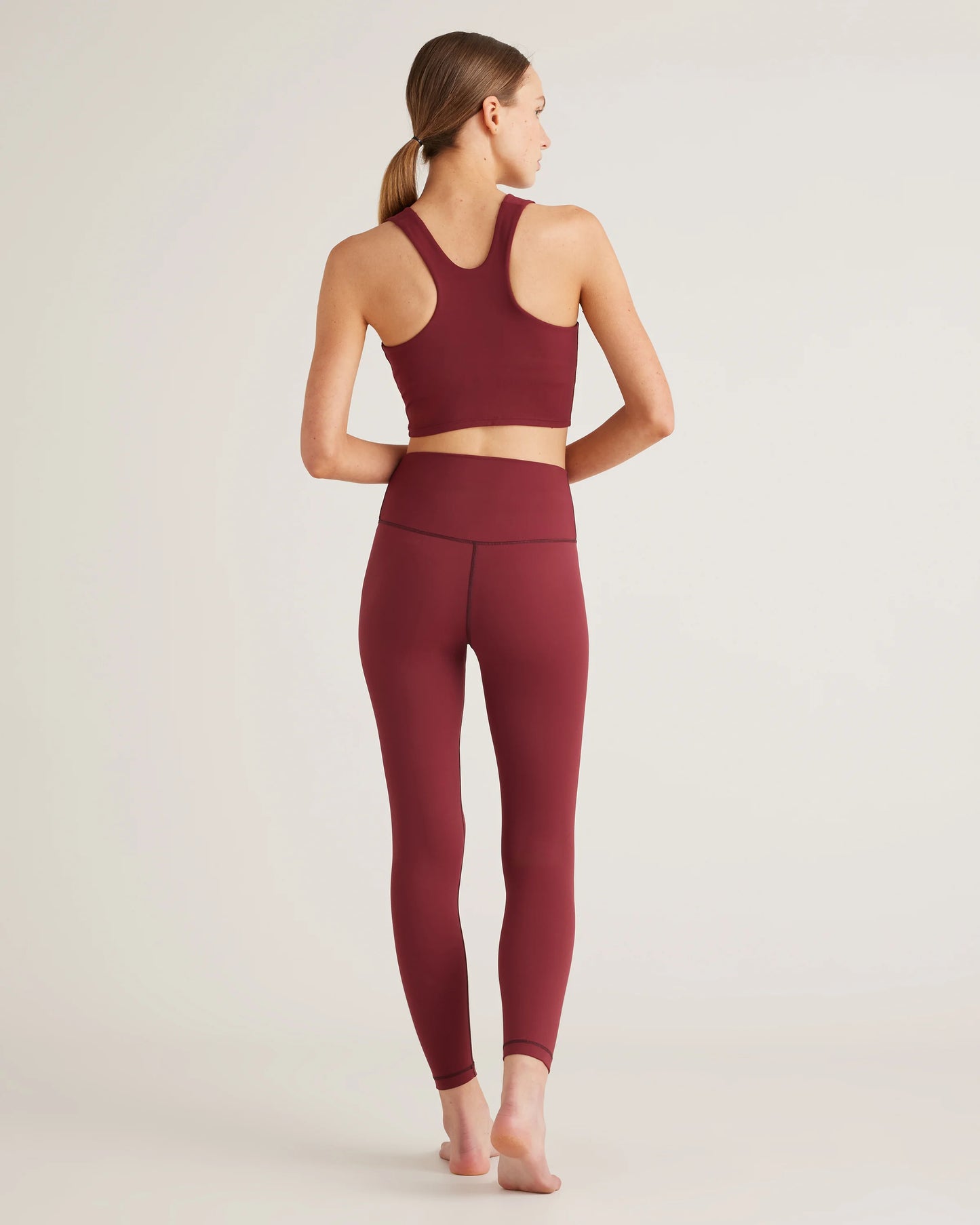 Ultra-Form High-Rise Legging - XS / Black
