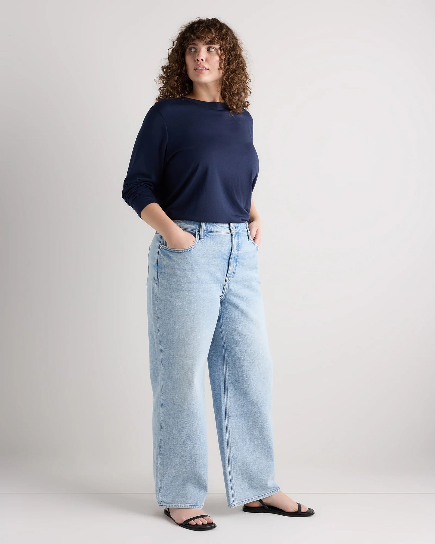 Bella Stretch Relaxed Straight Jeans - 33 / Atlantic Blue