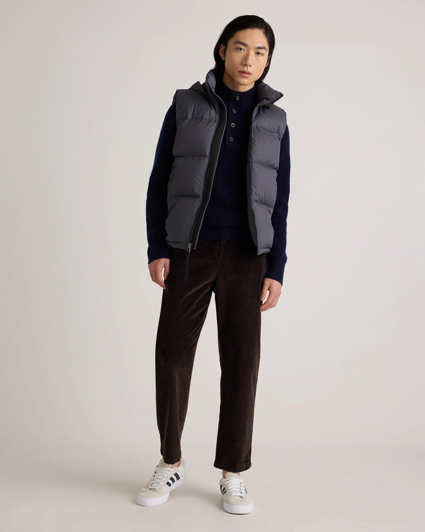 Responsible Down Puffer Vest - S / Carbon Grey