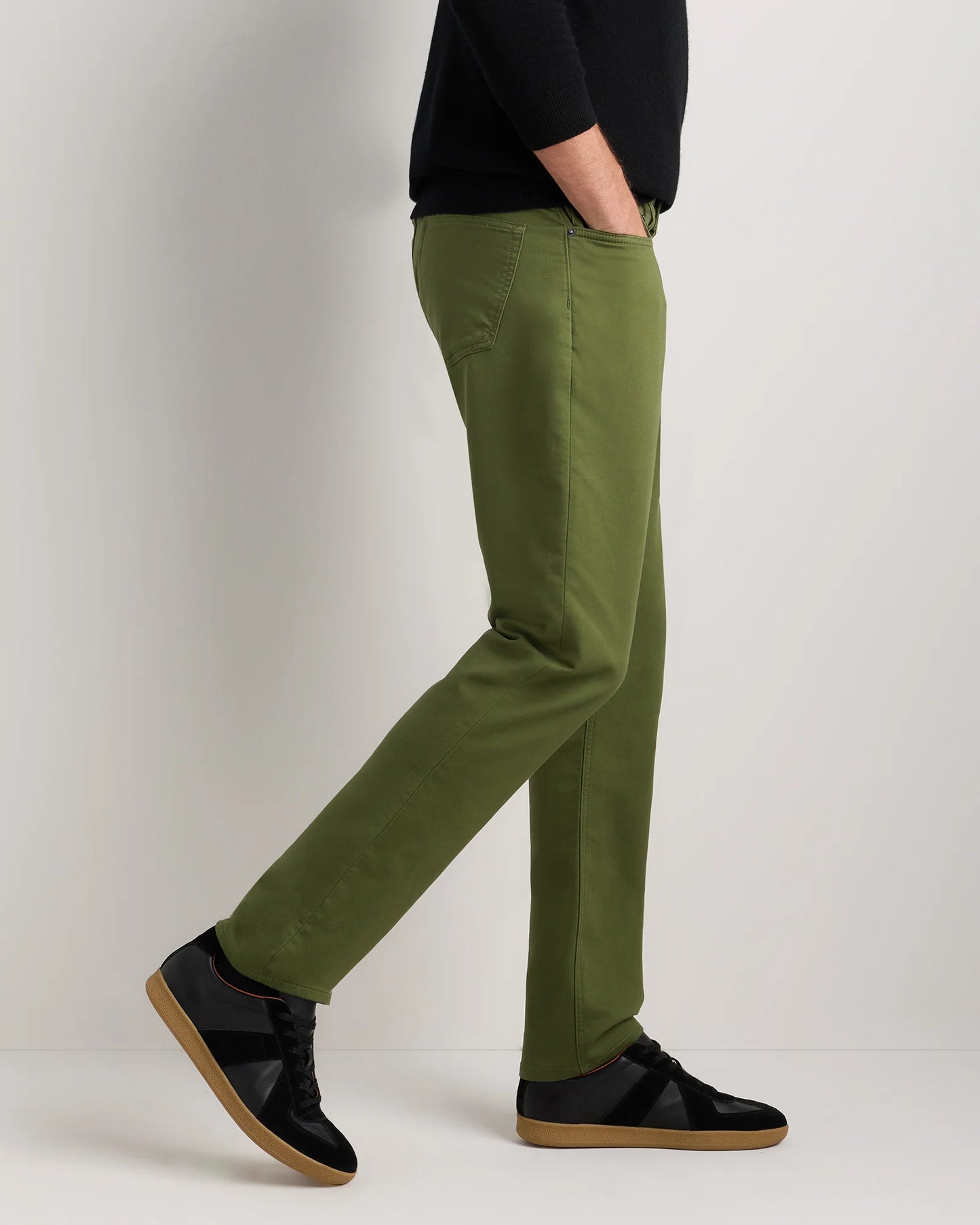 Comfort Stretch Traveler 5-Pocket Pants - Athletic Tapered - 30X30 / Chive
