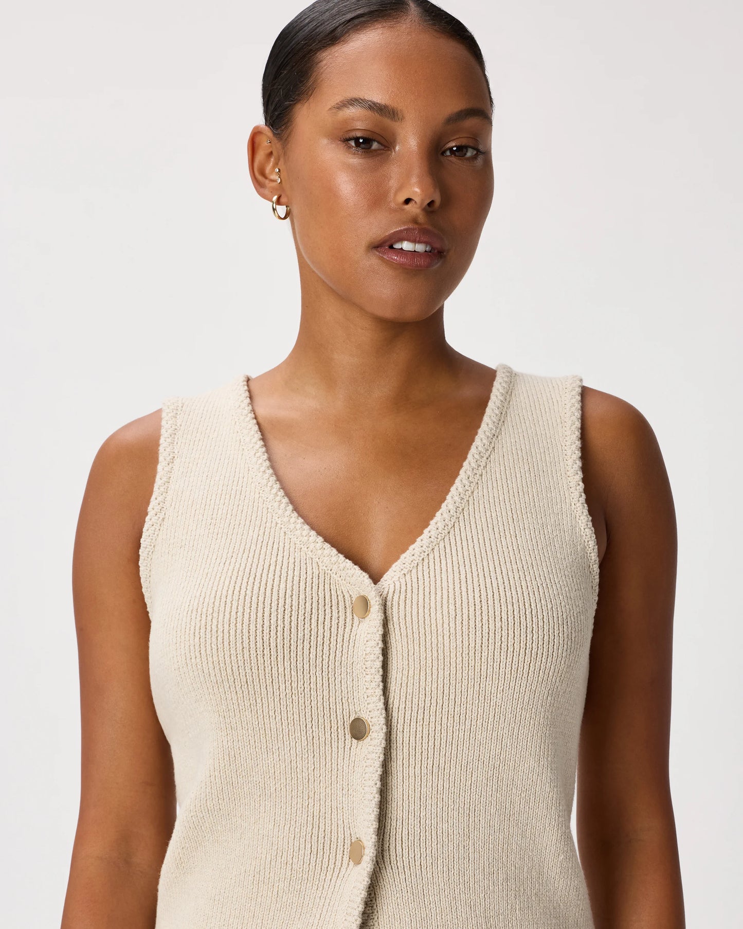 100% Organic Cotton V-Neck Sweater Vest - XS / Ivory