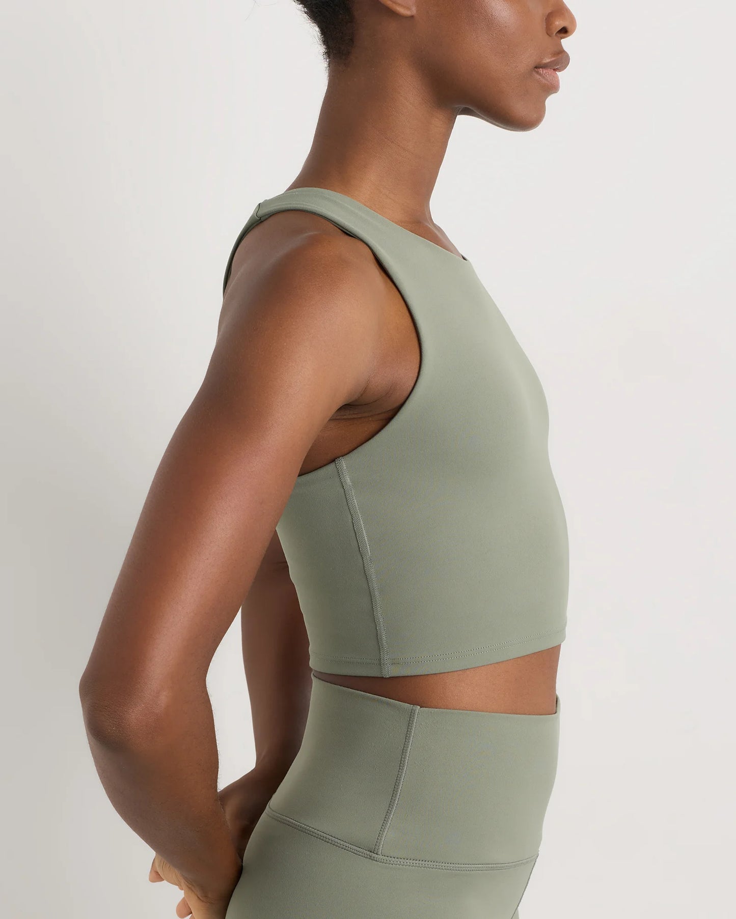 Ultra-Form High-Neck Cropped Tank - XS / Black Camo