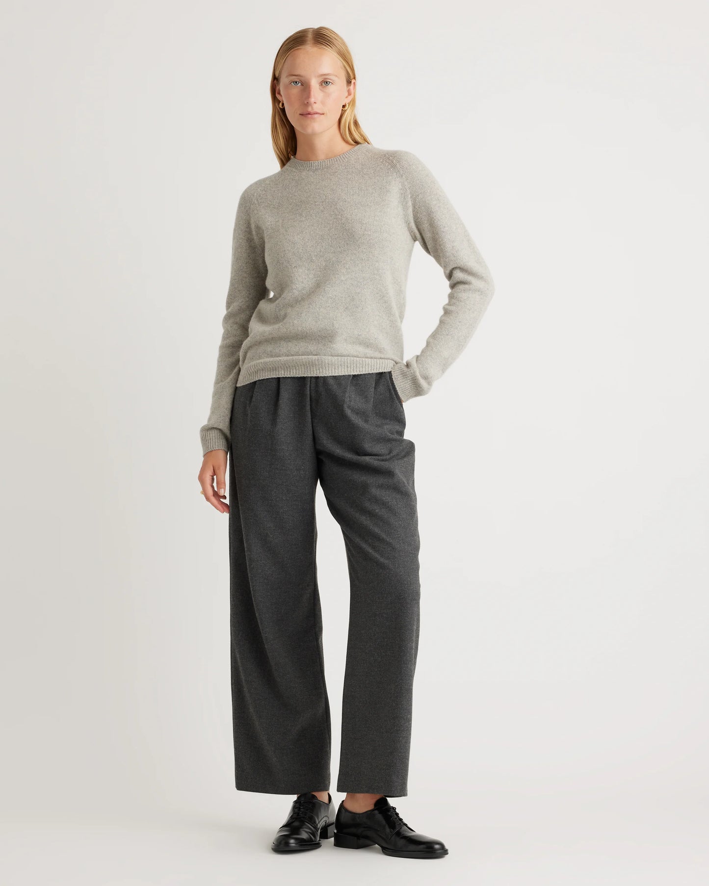 100% Yak Wool Crewneck Sweater - XS / Black