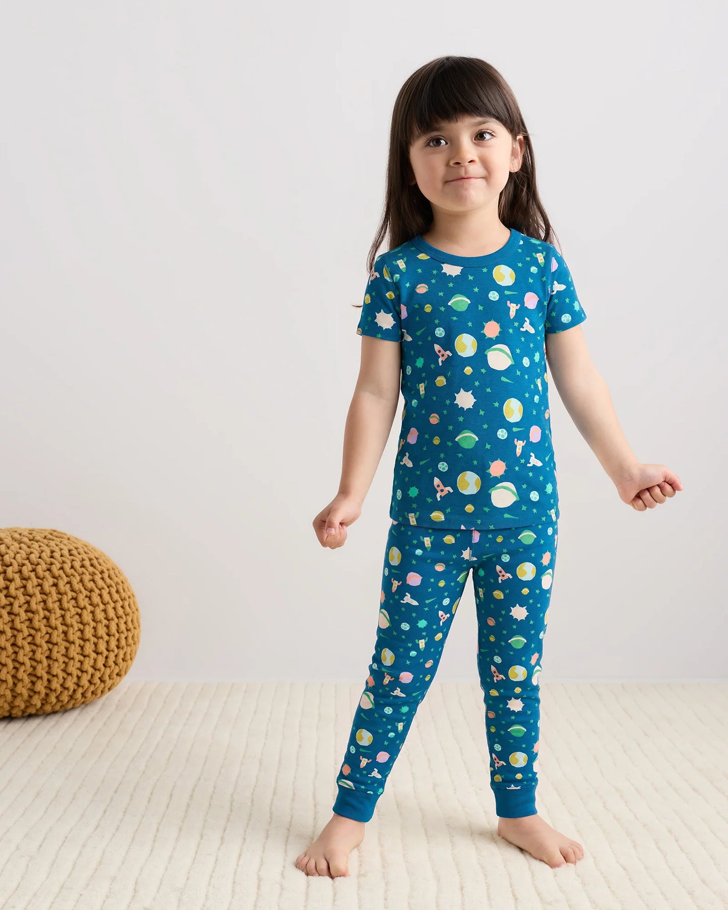 100% Organic Cotton Short Sleeve and Pant Pajama Set - 2T / Planets
