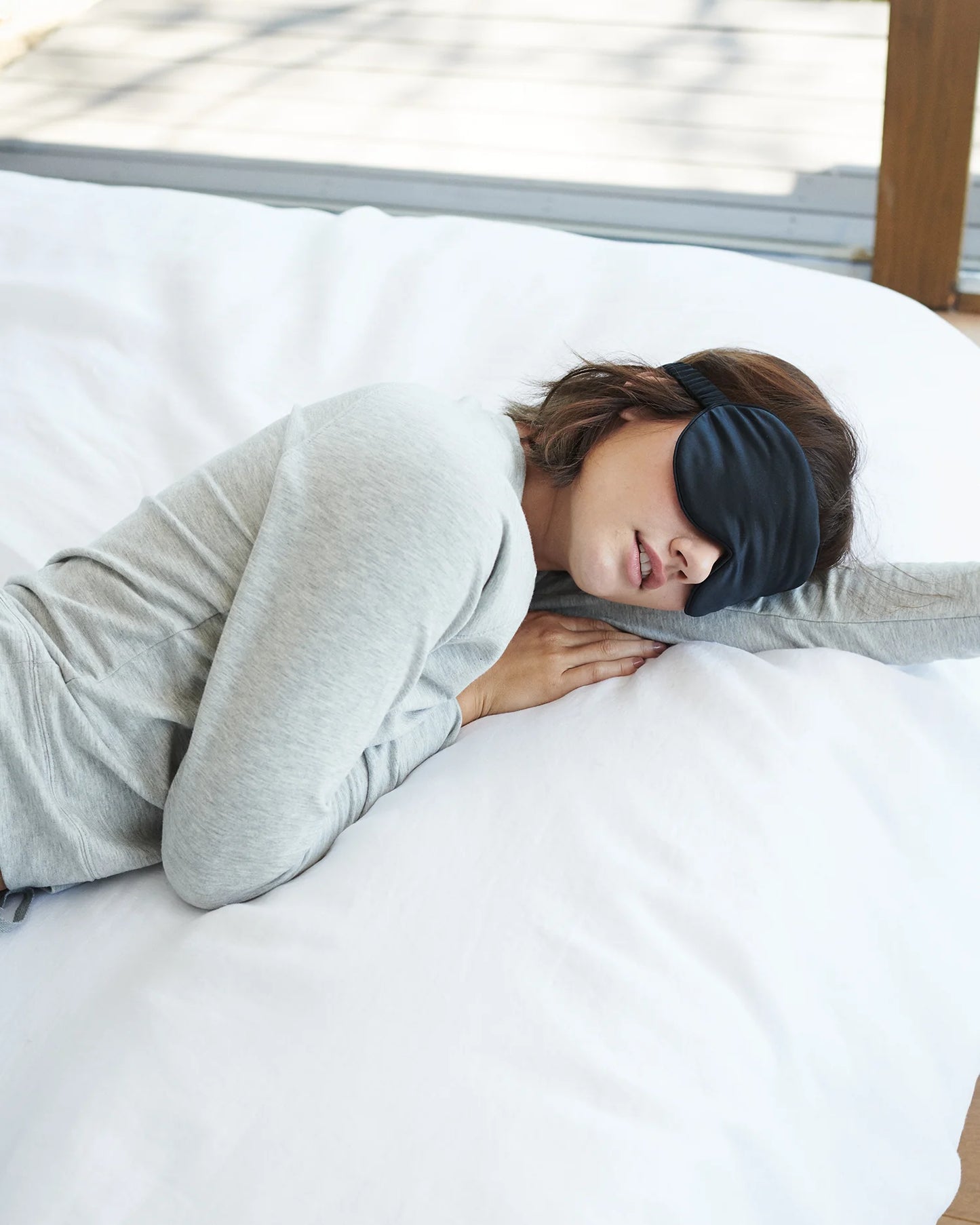 Mulberry Silk Beauty Sleep Mask - One Size / Soft Pink