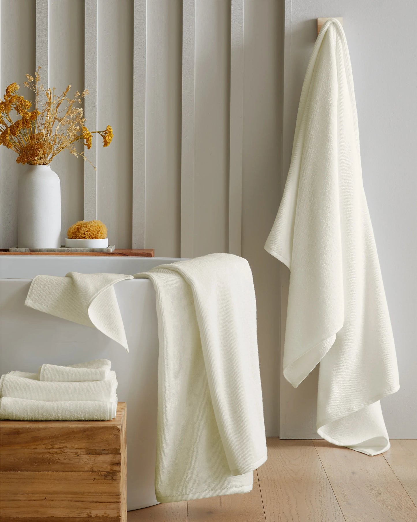 Turkish Ribbed Quick Dry Bath Towel Bundle - One Size / White