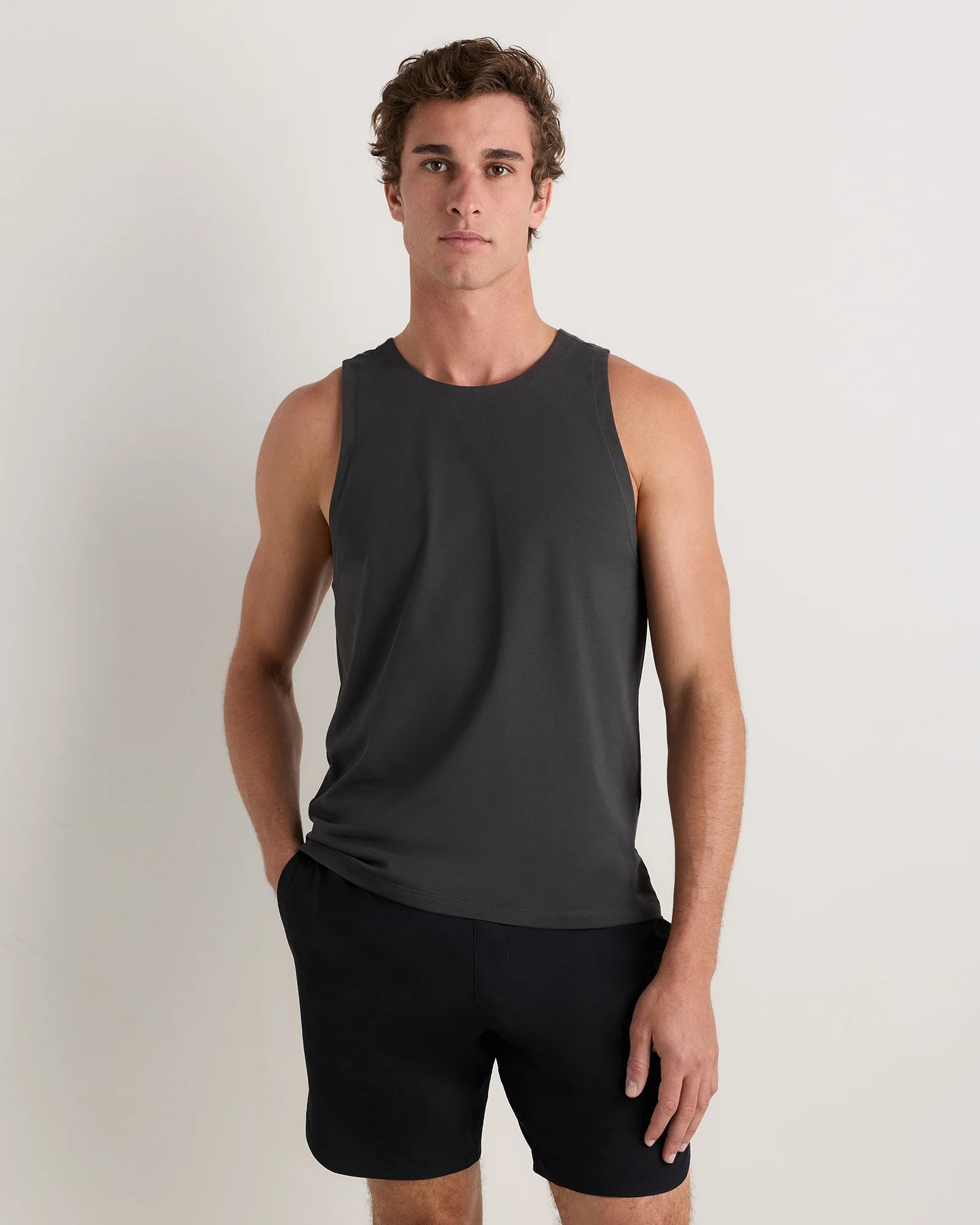 Studio Performance Tank Top - S / Charcoal
