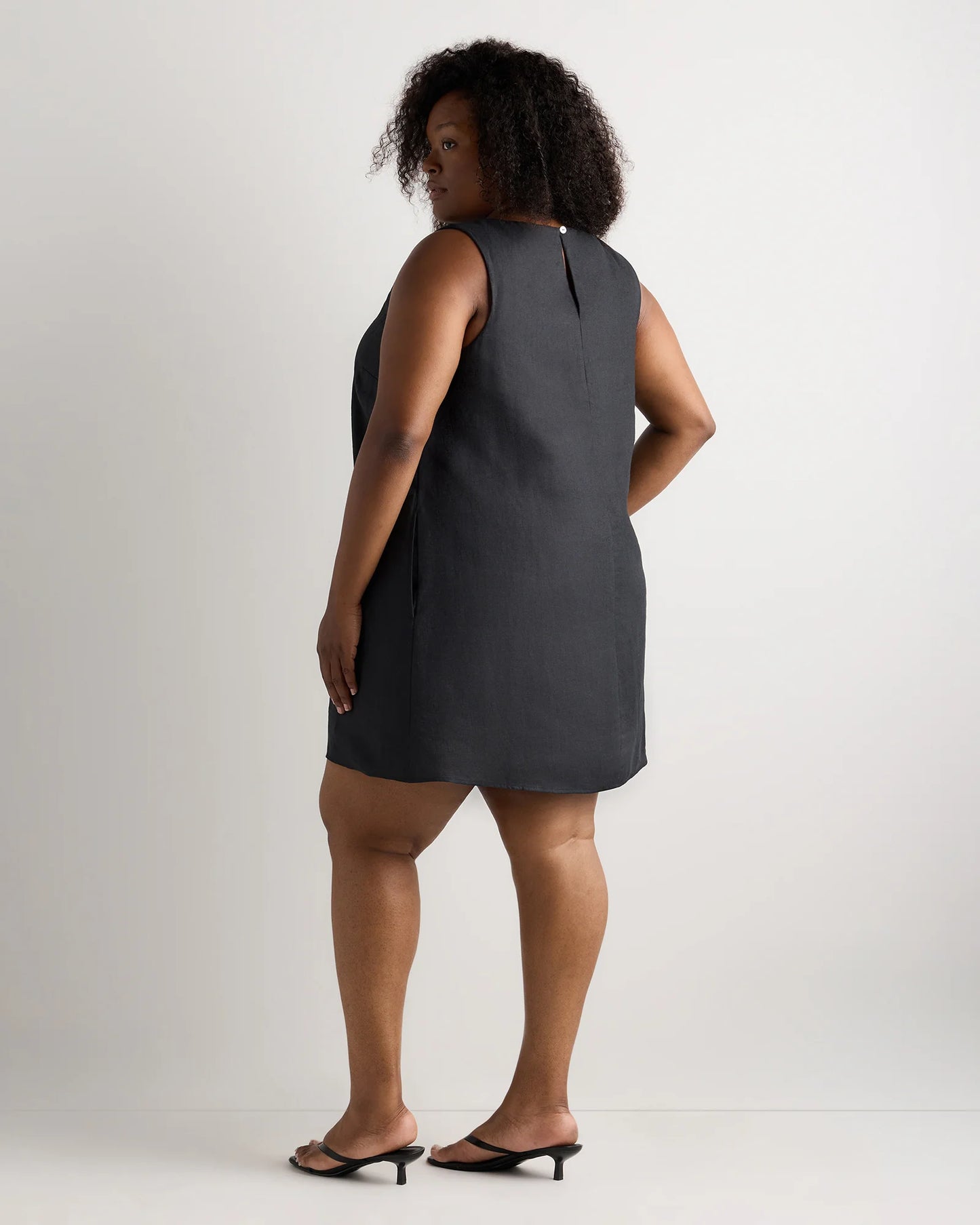 100% European Linen Tank Mini Dress - 1X / Black
