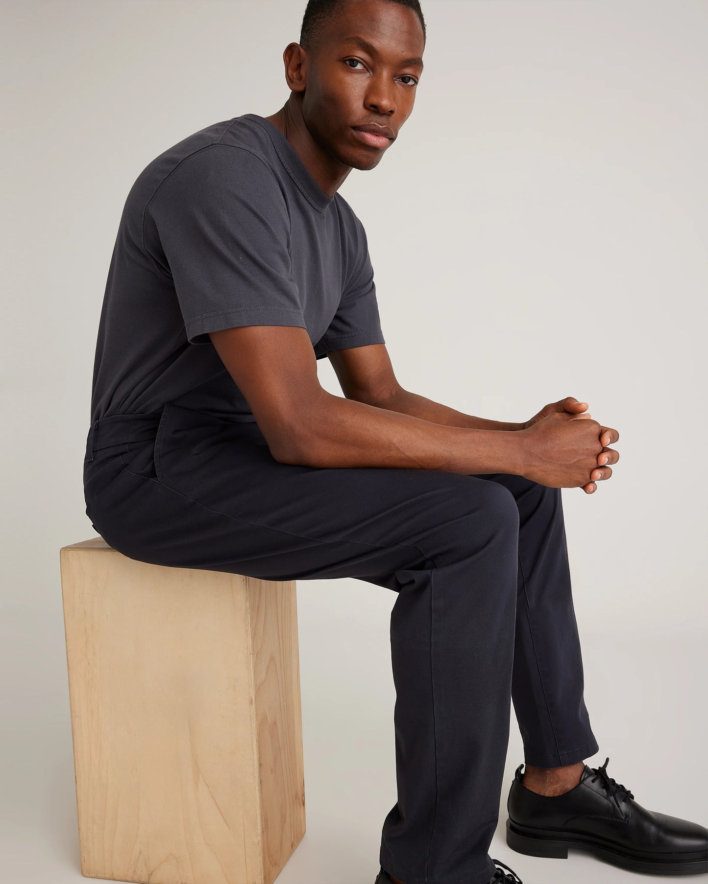 Organic Cotton Stretch Chinos - 30X30 / Dark Charcoal