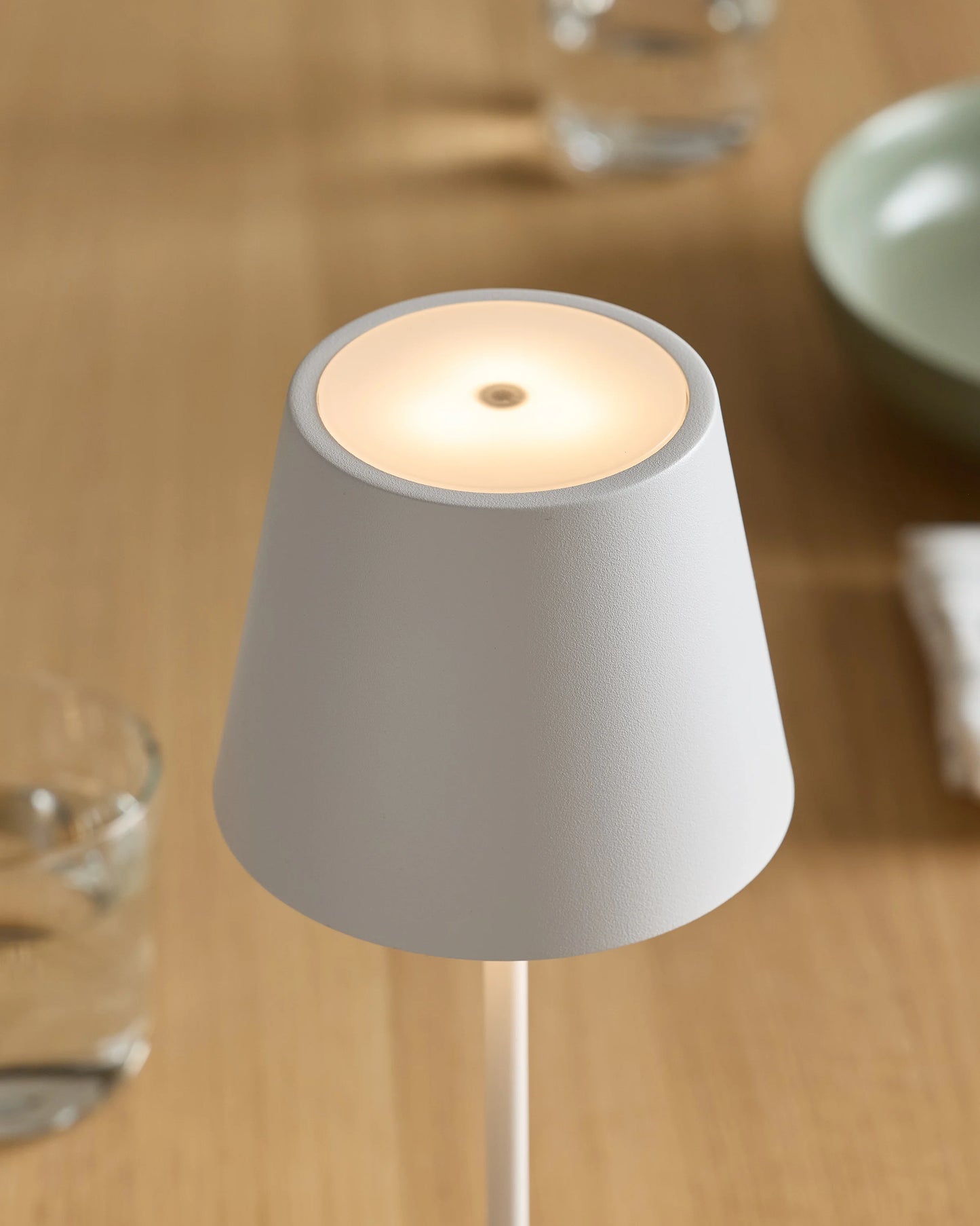 Poldina Pro Rechargeable Table Lamp by Zafferano - Regular / White