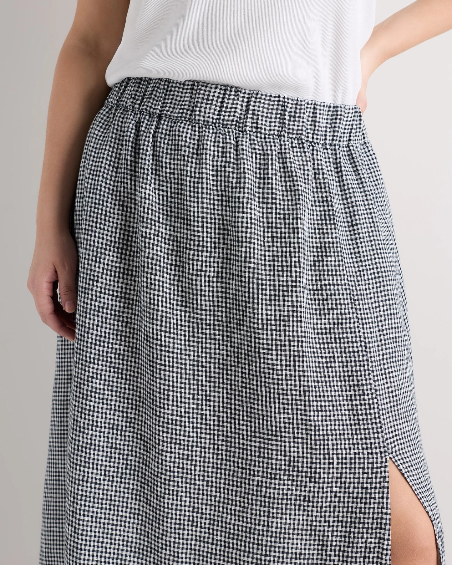 100% European Linen Maxi Skirt - 1X / Black