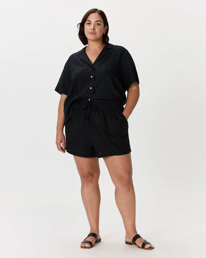 100% European Linen Shorts - 1X / Classic Mini Gingham
