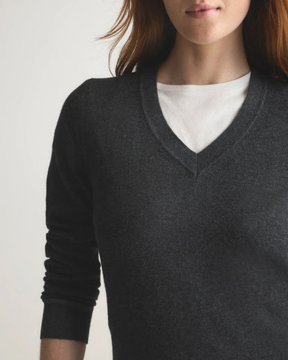 Lightweight Cotton Cashmere V-Neck Sweater - XS / Sugar Stone