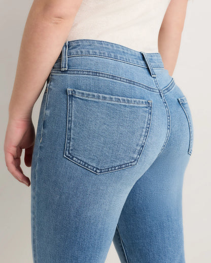 Curvy Bella Stretch Straight Jeans - 24 / Black
