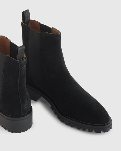Suede Chelsea Boot - 5 / Desert