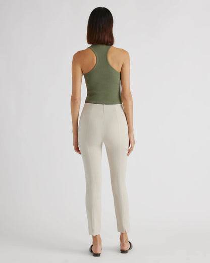 Ultra-Stretch Ponte Pintuck Ankle Pants - XS / Black