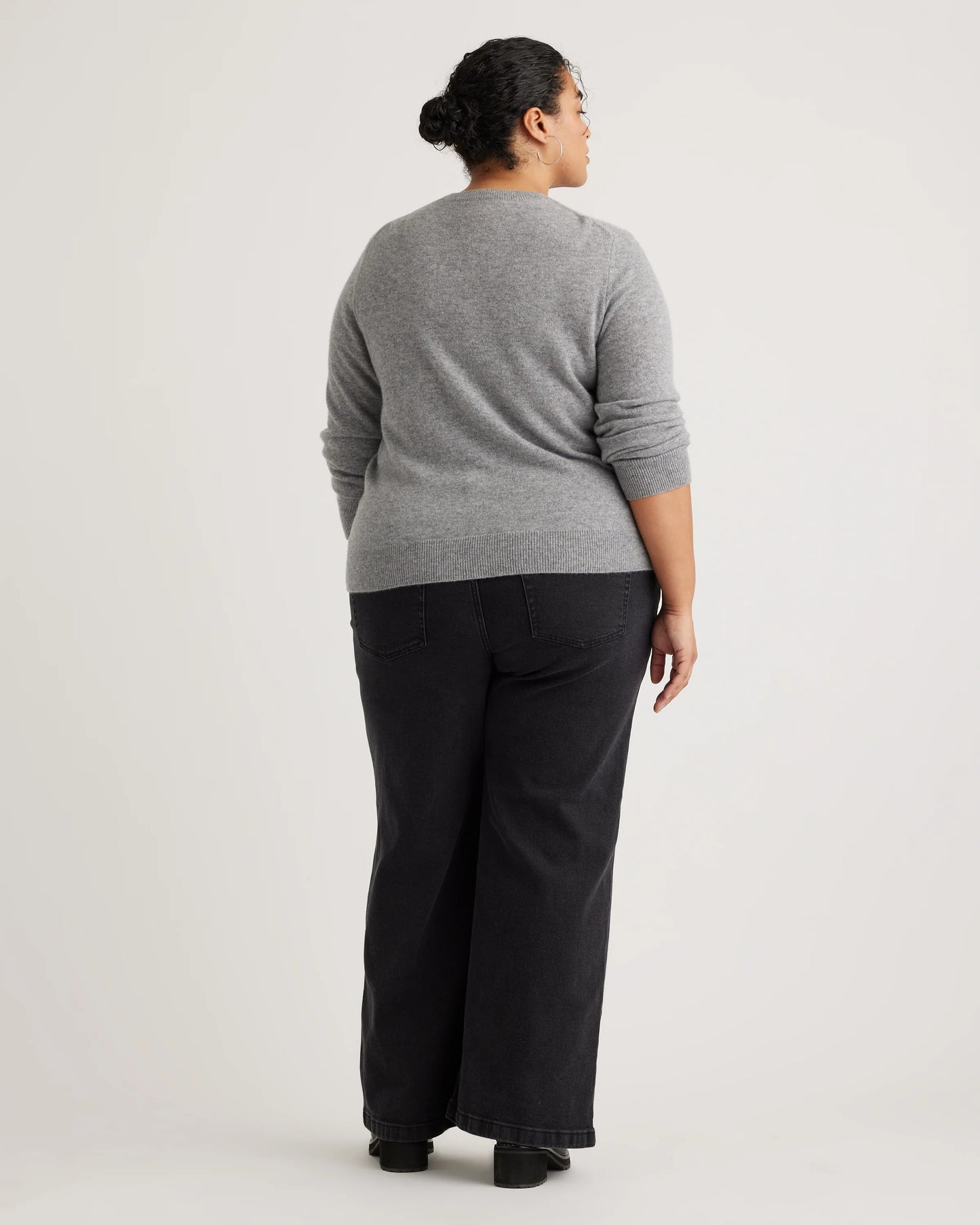 Mongolian Cashmere Crewneck Sweater - 1X / Pale Custard Yellow