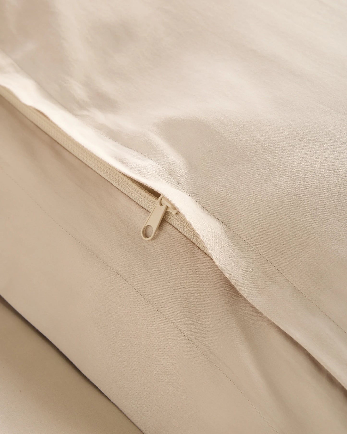 Signature Giza Cotton Sateen Duvet Cover - Twin / Light Grey