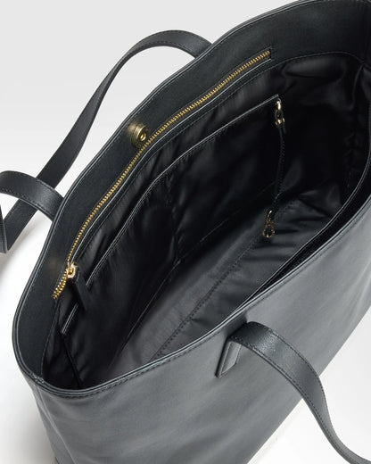 Classic Italian Leather Tote - One Size / Black