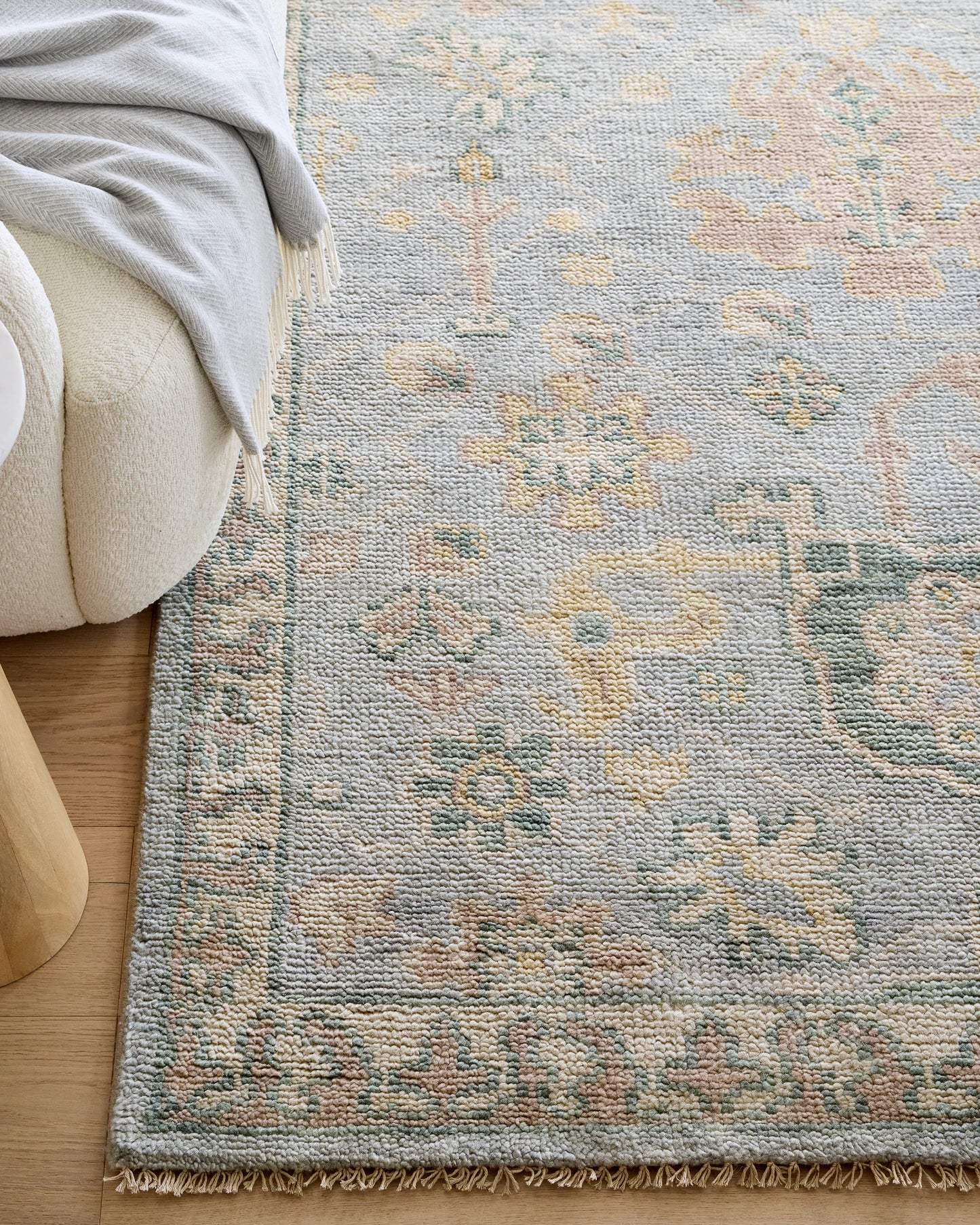 Saoirse Hand-Knotted Wool Rug - 3' x 5' / Light Blue