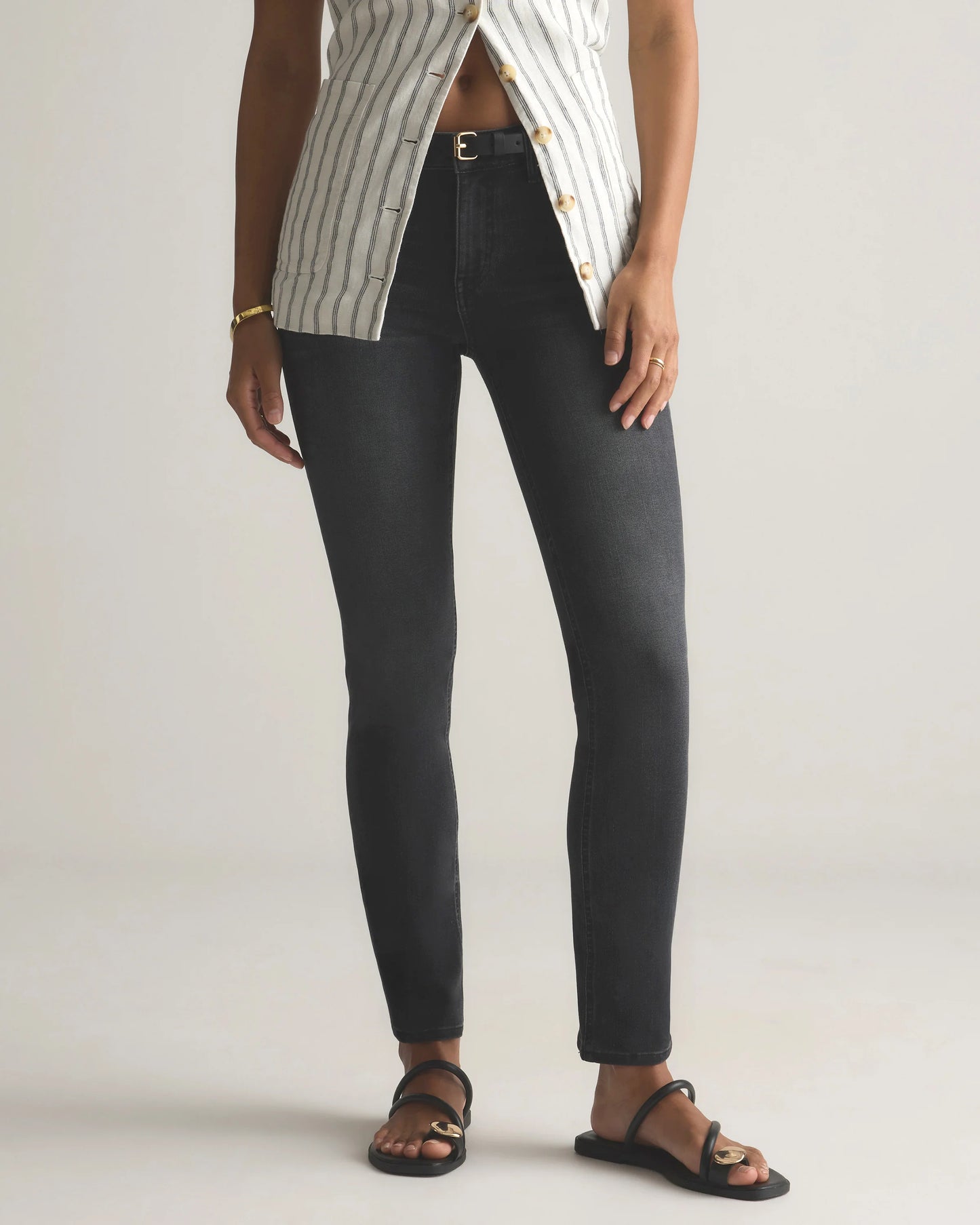 Luna Stretch Slim Straight Jeans - 24 / Black