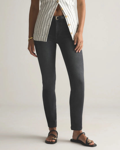 Luna Stretch Slim Straight Jeans - 24 / Black