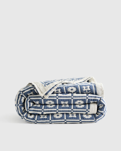 Organic Cotton Jacquard Floral Coverlet - Twin / Blue Fog