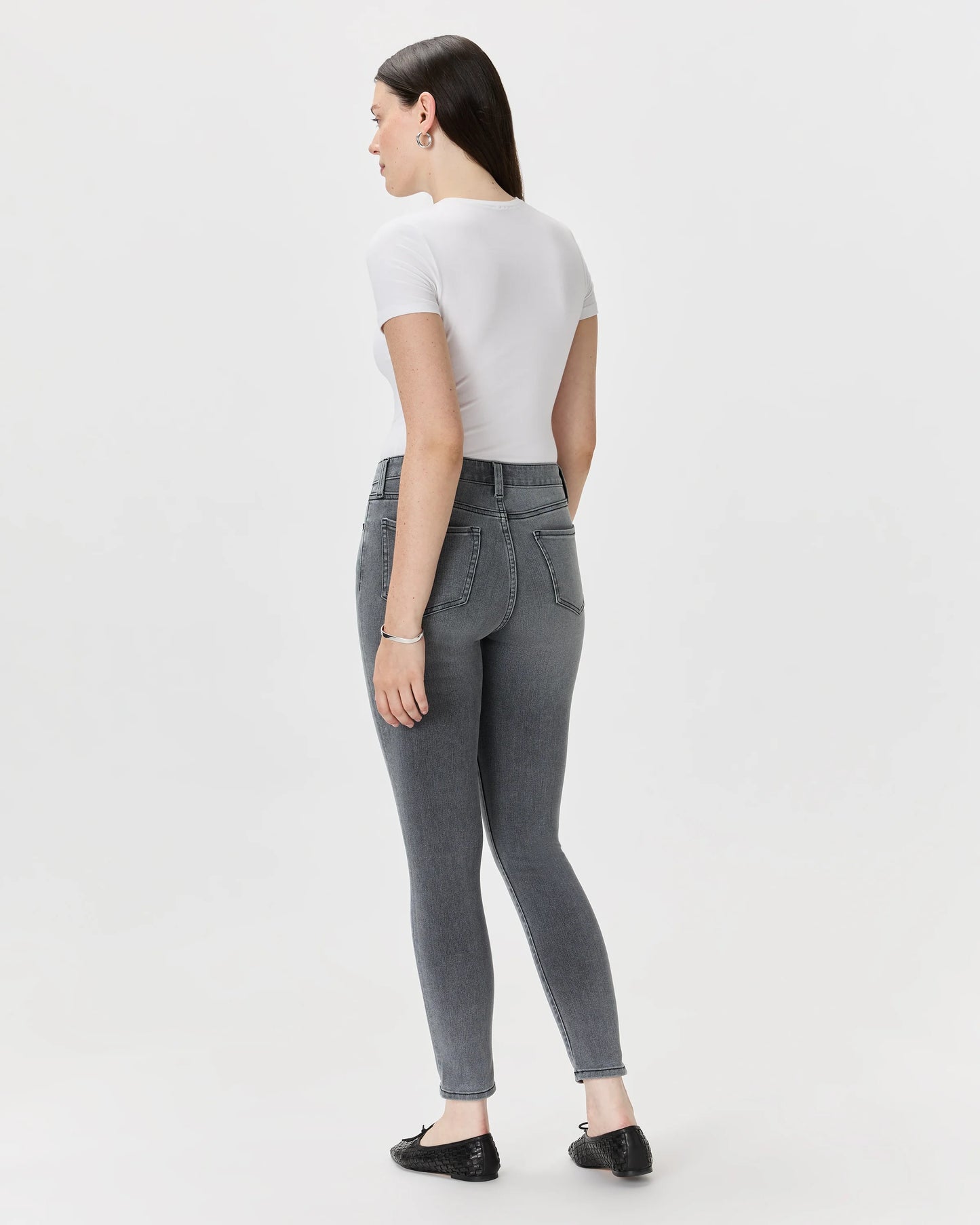 Bella Stretch Skinny Jeans - 24 / Black
